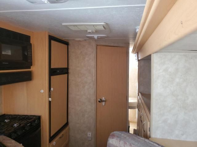 2005 Keystone Zeppelin 261