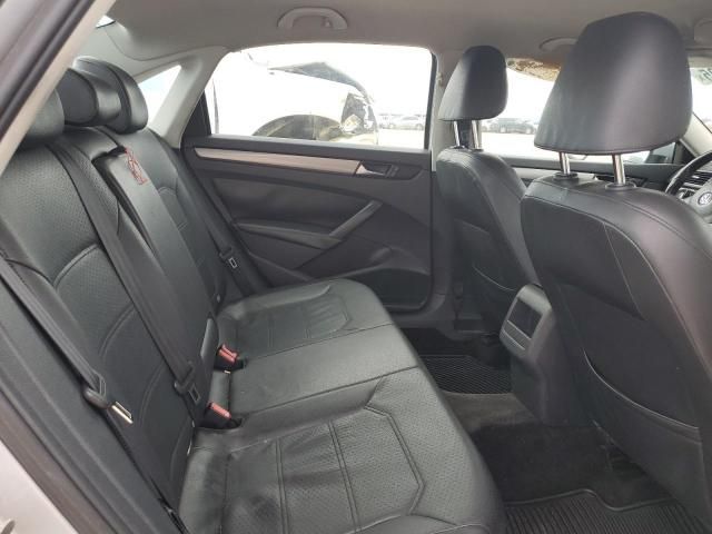 2015 Volkswagen Passat S