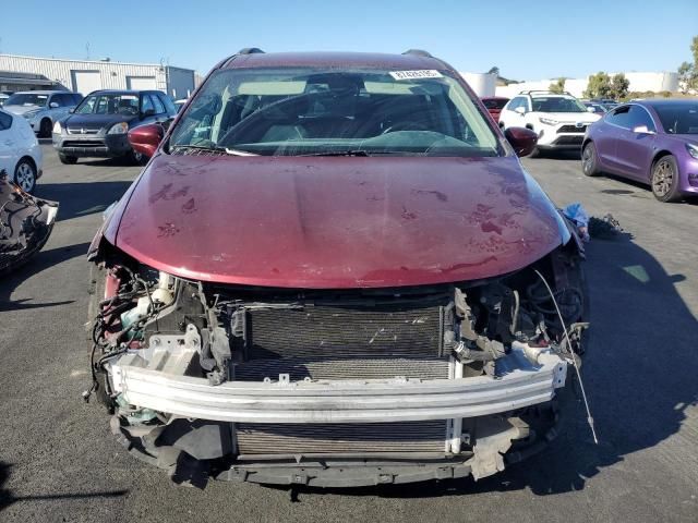 2018 Chrysler Pacifica Hybrid Touring l