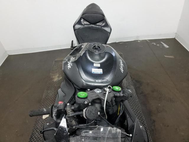 2015 Kawasaki ZX636 E