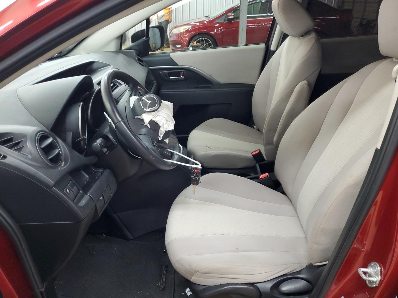 2013 Mazda 5