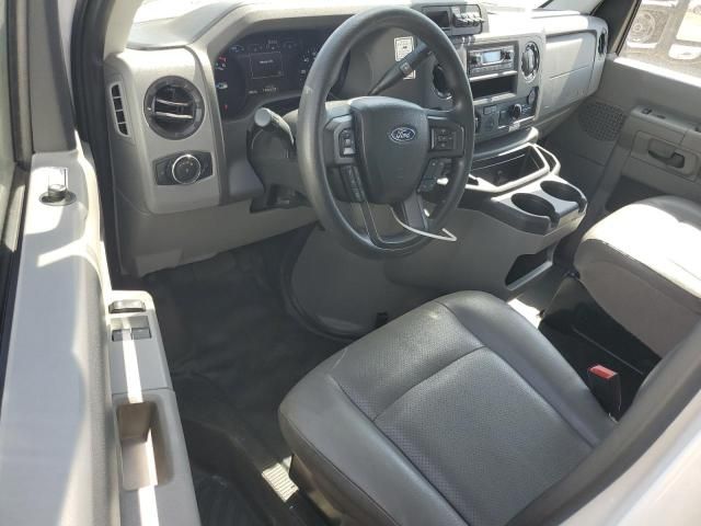 2022 Ford Econoline-Expeditor Truck