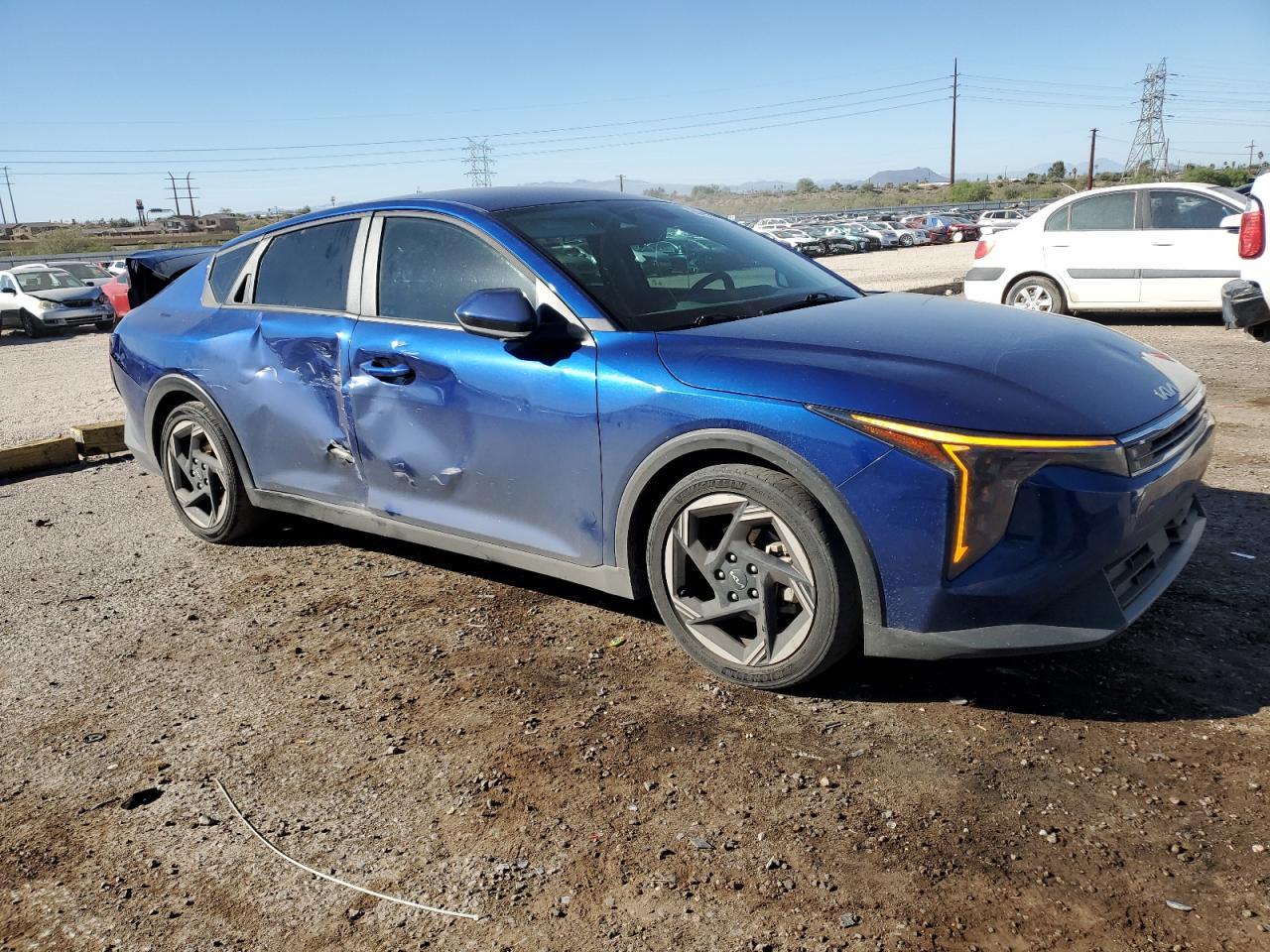 2025 KIA K4 ex