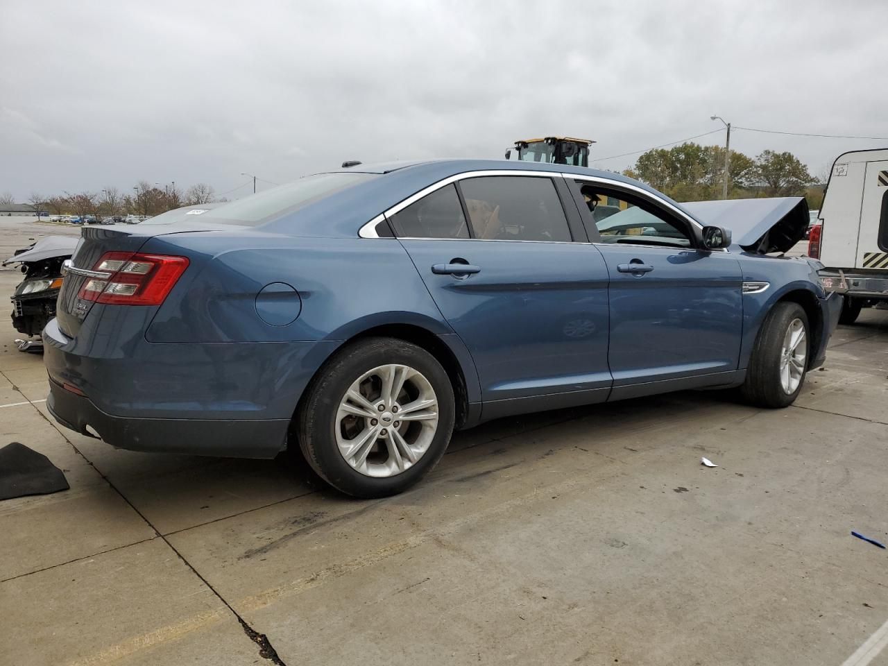 2018 Ford Taurus sel