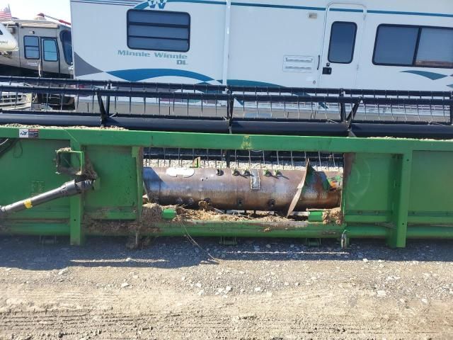 2004 John Deere 630F Flex Head
