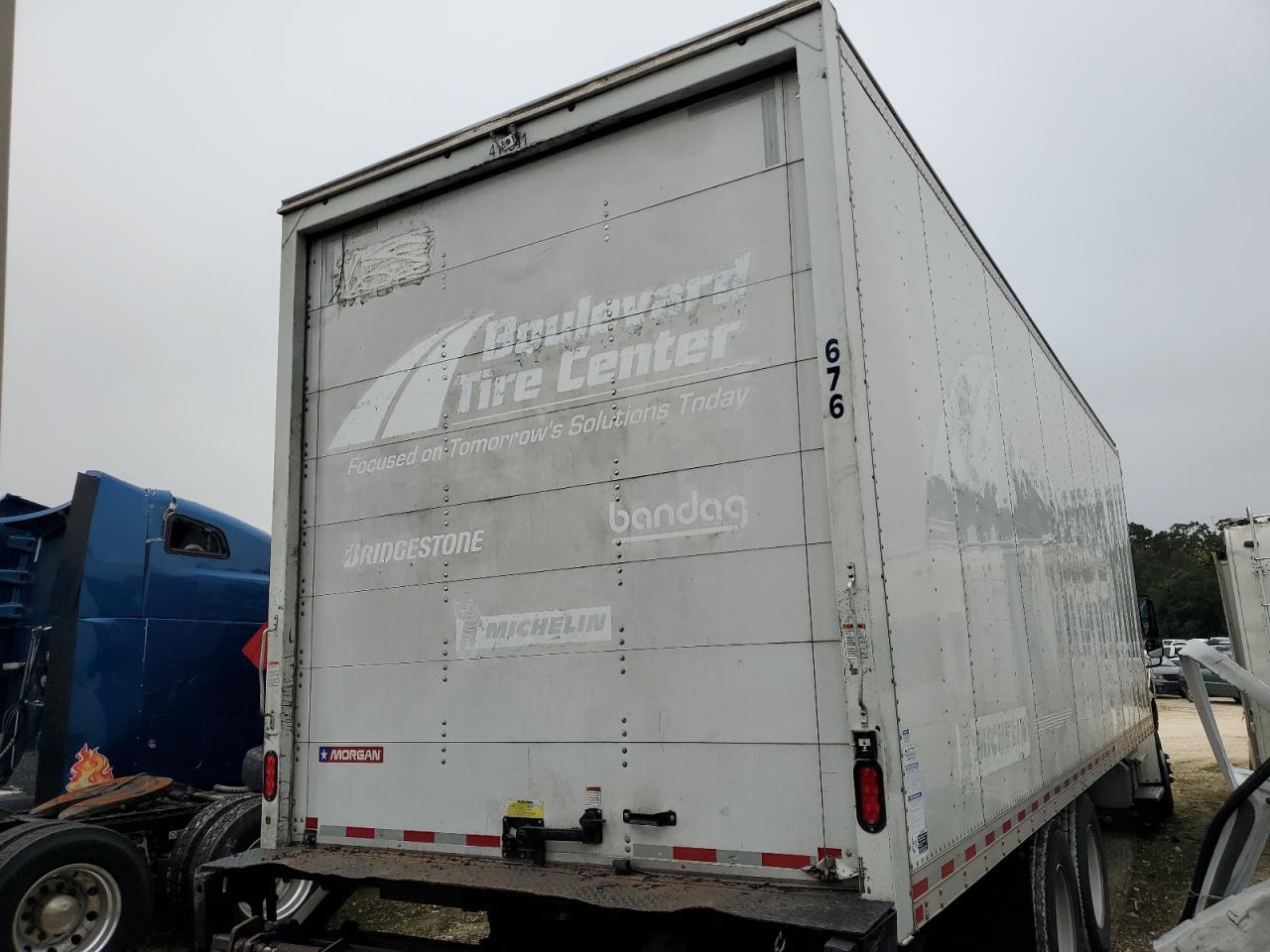 2022 Freigliner 2022 Freightliner Business Class M2 BOX Truck
