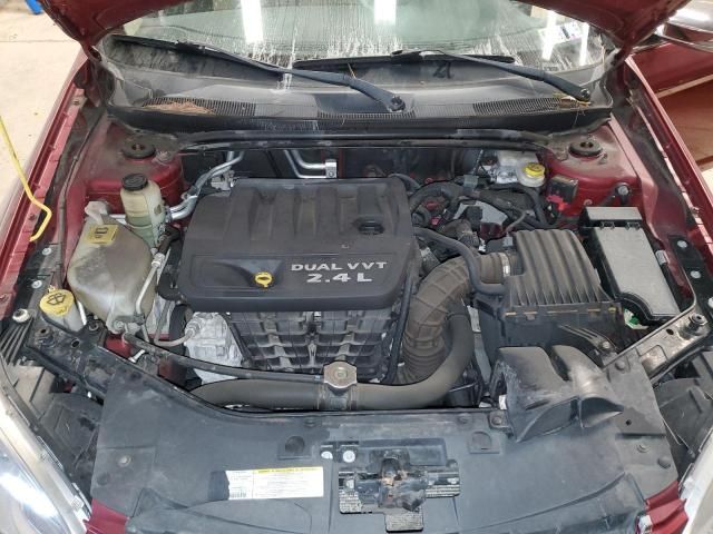 2012 Chrysler 200 Limited