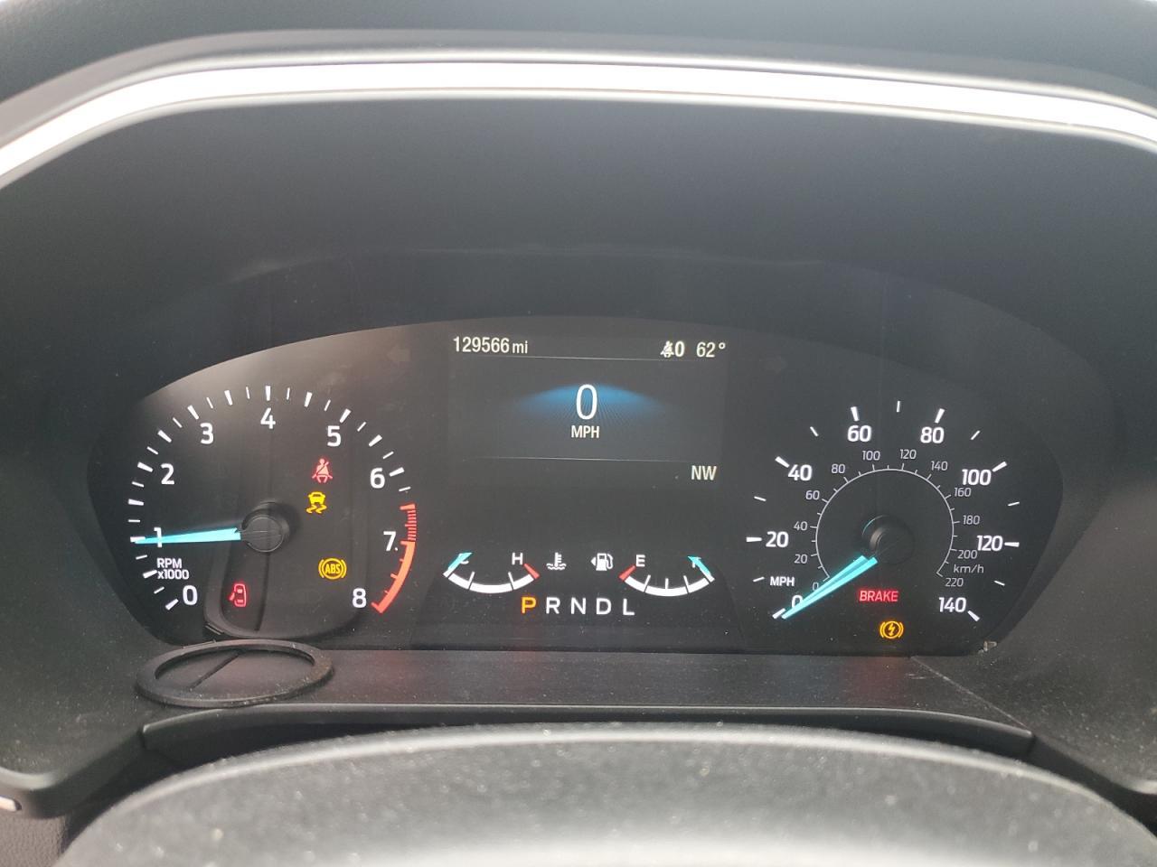 2020 Ford Escape se