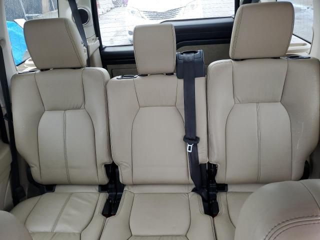 2016 Land Rover LR4 HSE Luxury