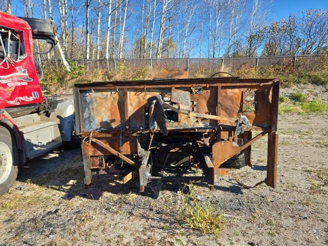 2005 Freigliner Chassis
