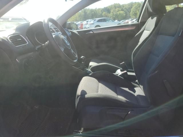 2010 Volkswagen Golf