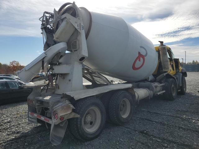 2008 Mack 800 GU800