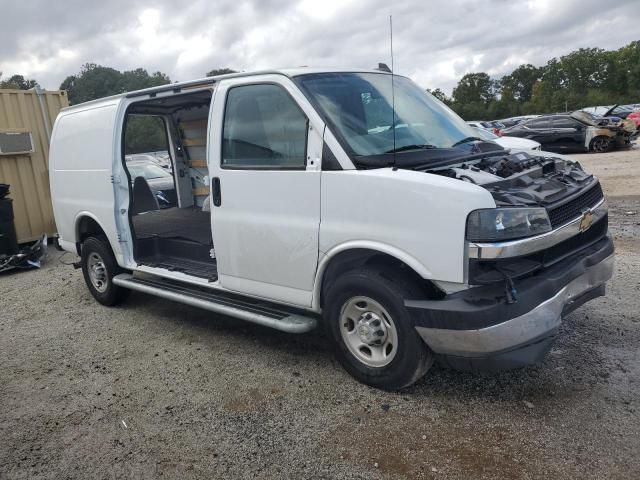 2023 Chevrolet Express G2500