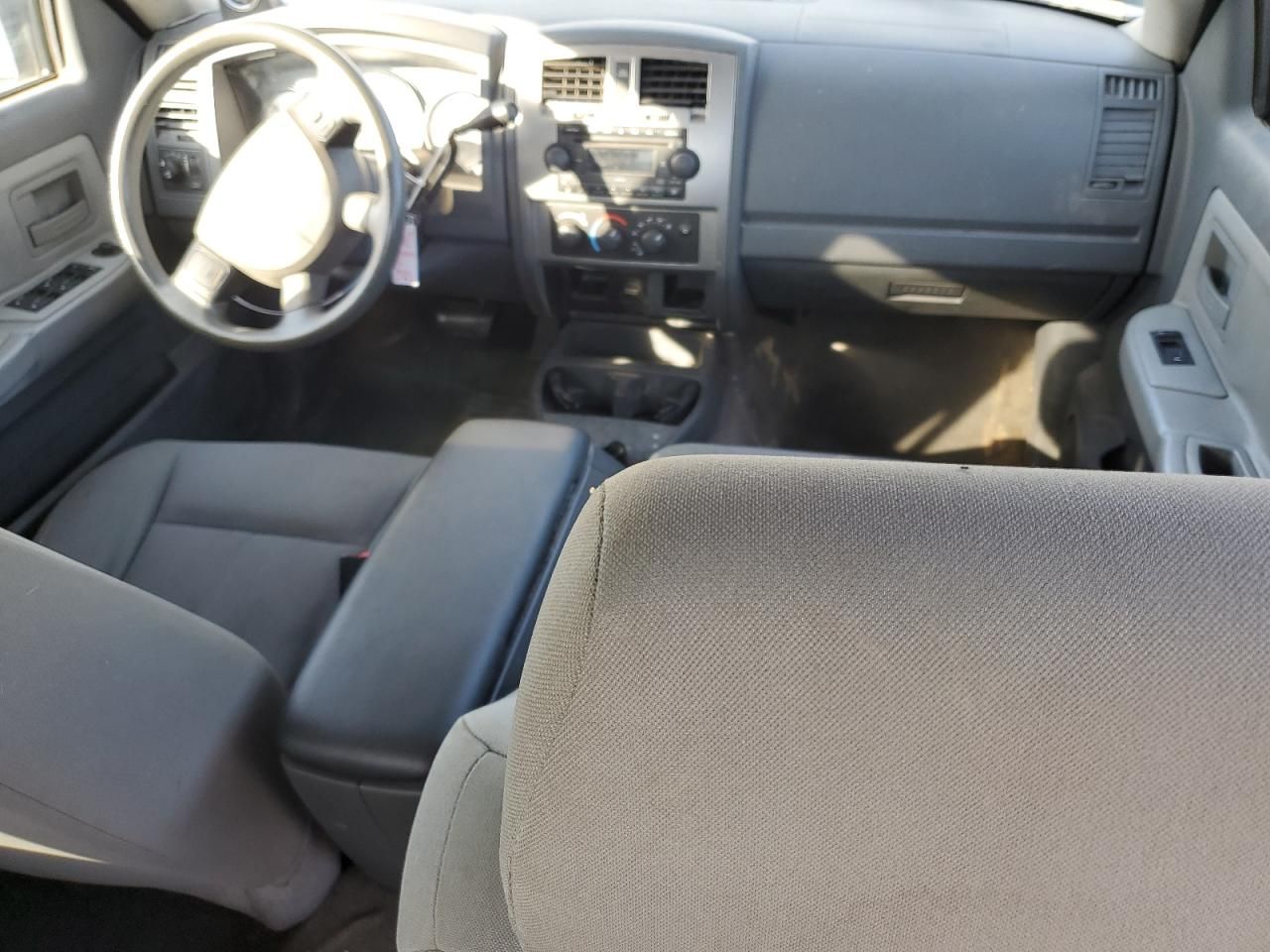 2006 Dodge Dakota Quad slt