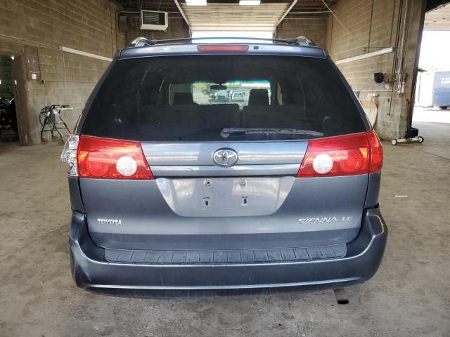 2009 Toyota Sienna CE