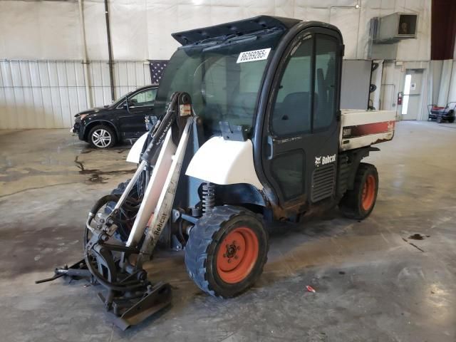 2016 Bobcat Toolcat 5600-Skidder