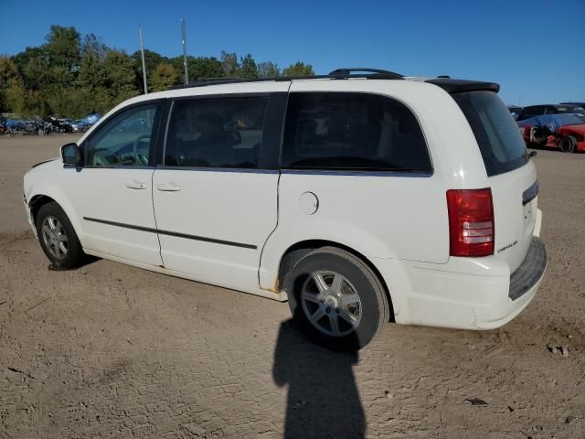 2010 Chrysler Town & Country Touring