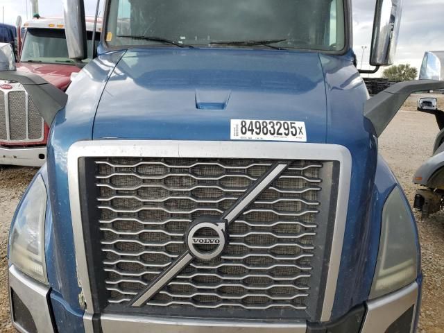2019 Volvo VNL Semi Truck