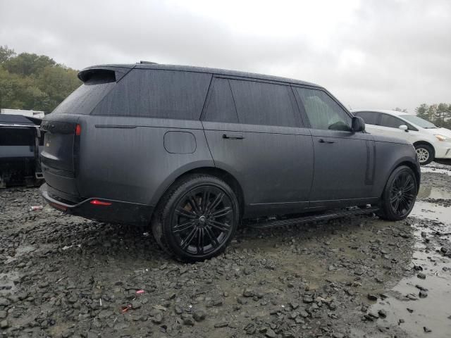 2025 Land Rover Range Rover SE
