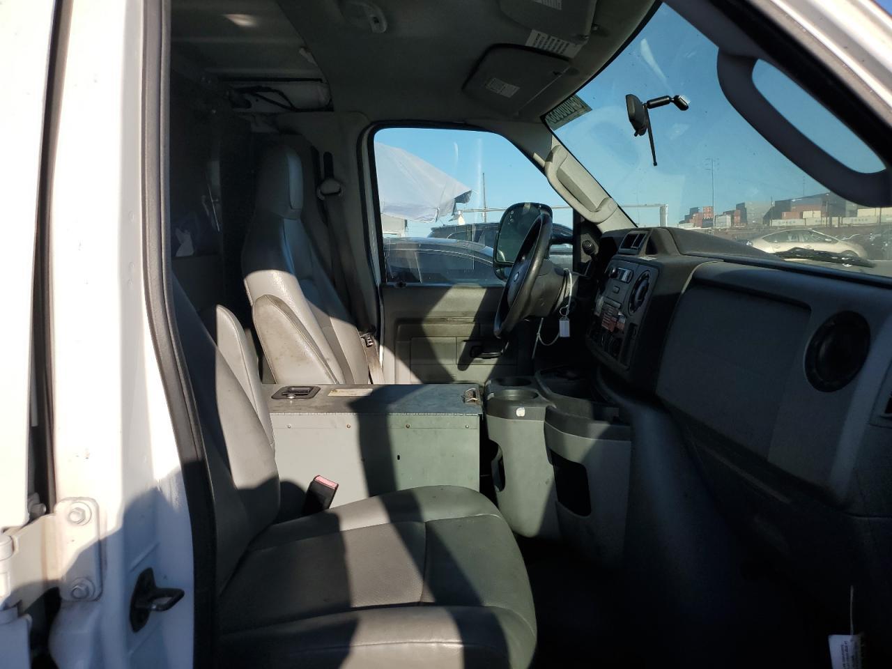 2011 Ford Econoline E250 Van