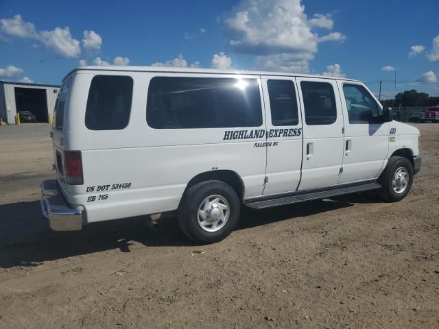 2013 Ford Econoline E350 Super Duty Wagon