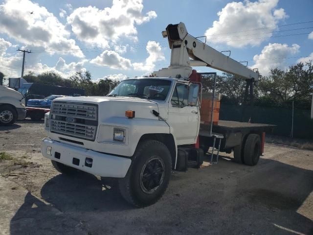 1990 Ford F800 Crane Truck