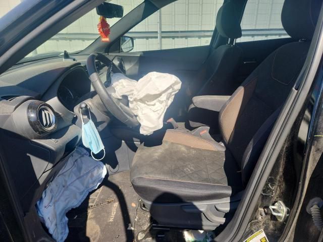 2018 Nissan Kicks S
