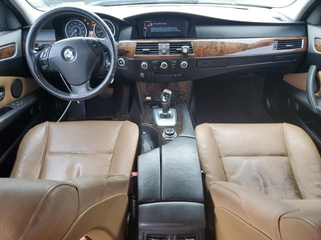 2010 BMW 528 XI