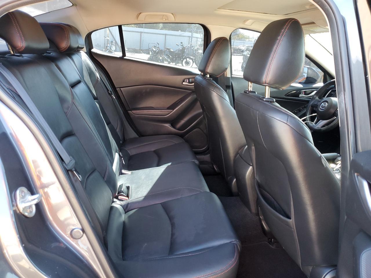 2015 Mazda 3 Grand Touring