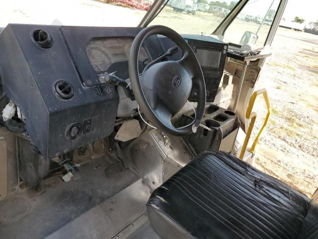 2016 Ford Econoline E450 Super Duty Commercial Stripped Chas