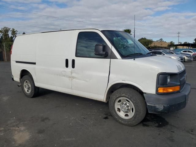 2011 Chevrolet Express G2500