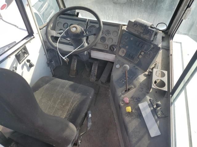 2006 Capacity 2006 Capt TJ5000 Yard Truck