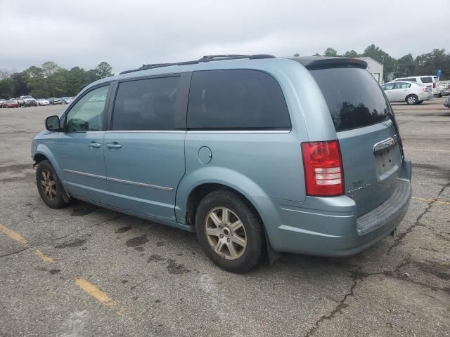 2009 Chrysler Town & Country Touring