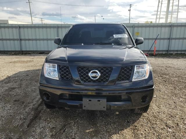 2005 Nissan Frontier Crew Cab LE