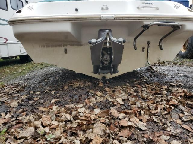 1997 Wells Cargo 1997 Wellcraft Excel Boat