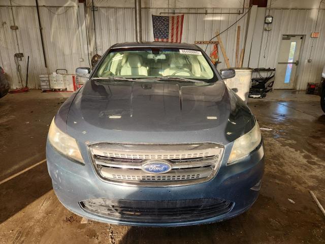 2010 Ford Taurus sel