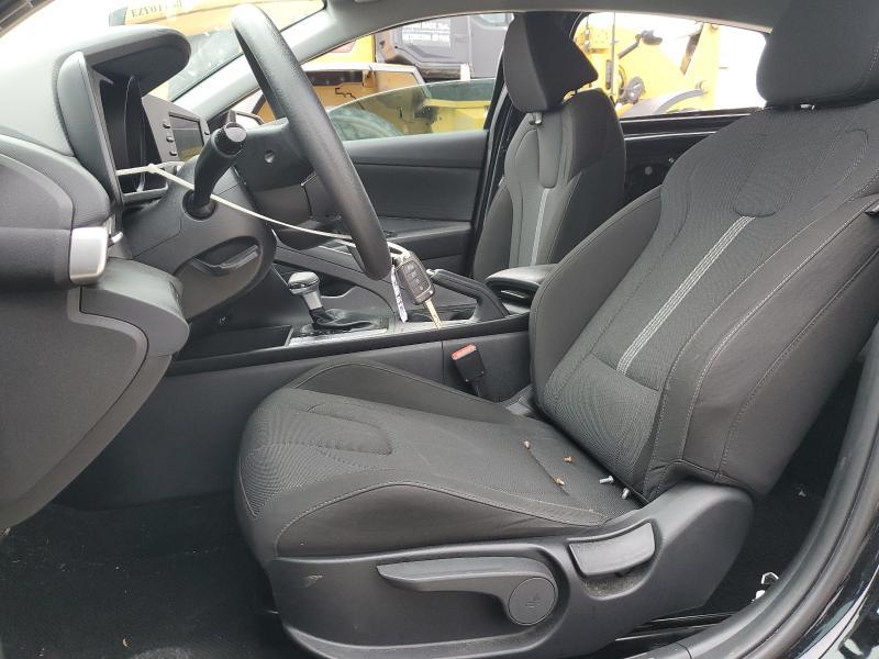 2023 Hyundai Elantra se