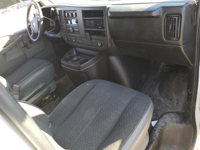 2020 Chevrolet Express G2500