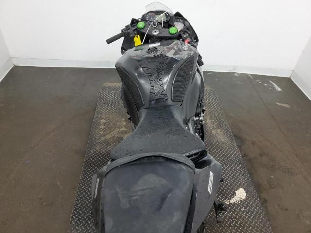 2015 Kawasaki ZX636 E