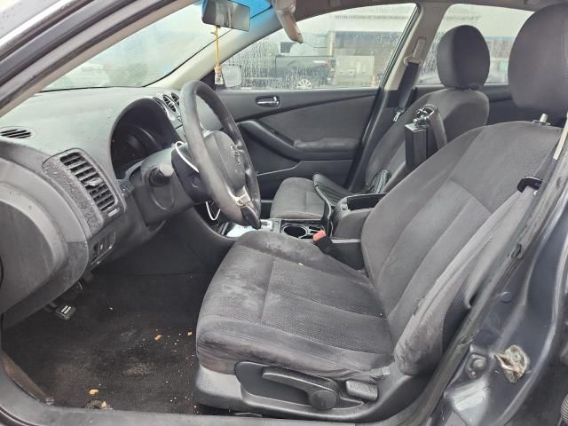 2010 Nissan Altima Base