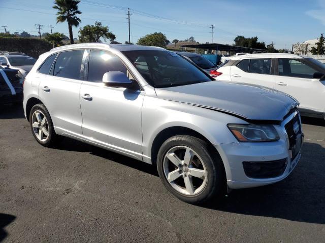 2010 Audi Q5 Premium Plus