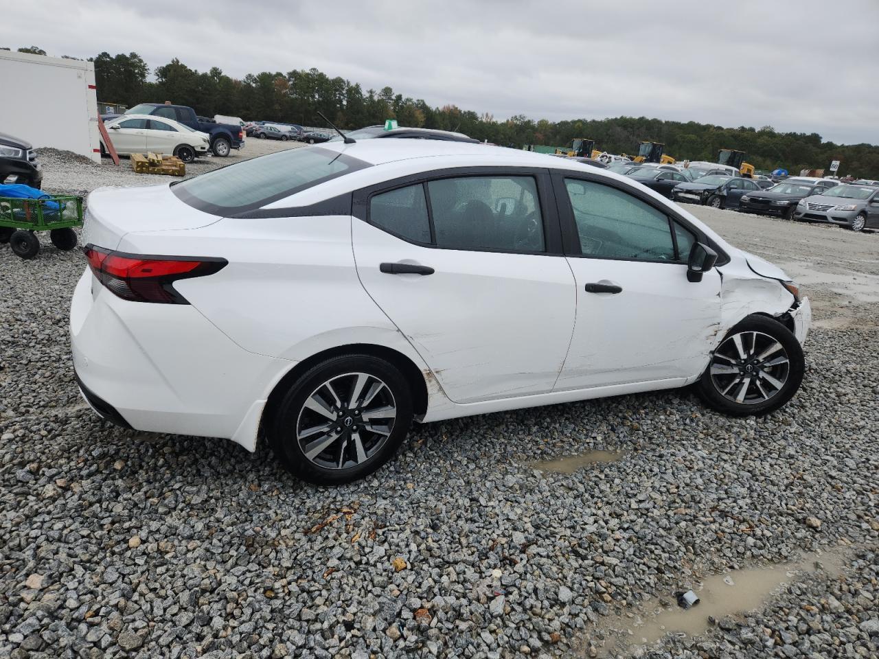 2024 Nissan Versa s