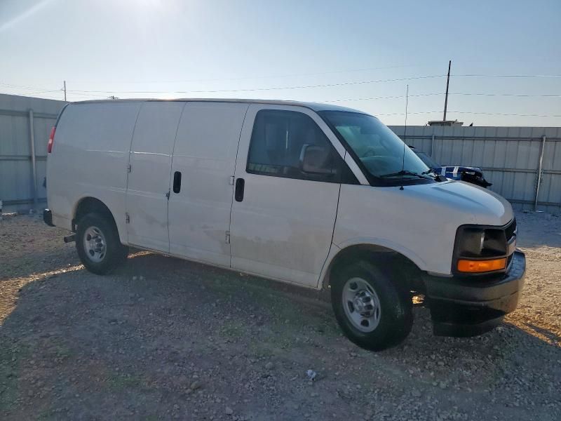 2017 Chevrolet Express G2500