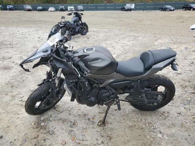 2022 Kawasaki EX650 N