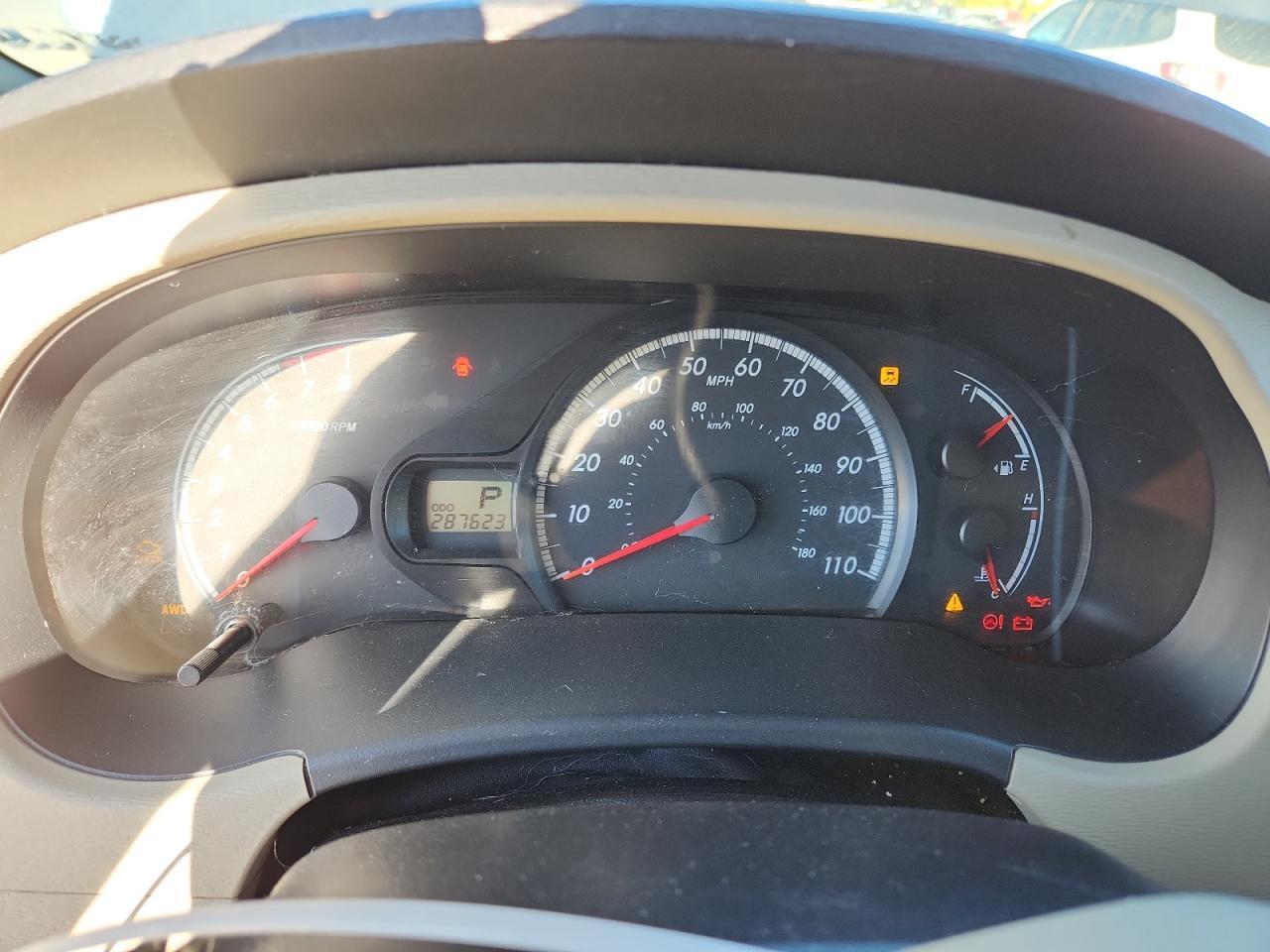 2011 Toyota Sienna le