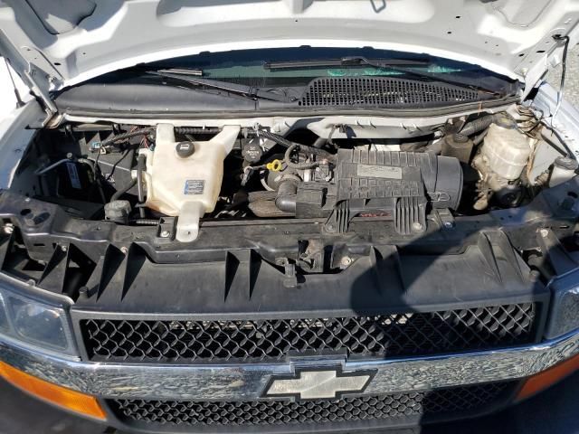 2020 Chevrolet Express G2500