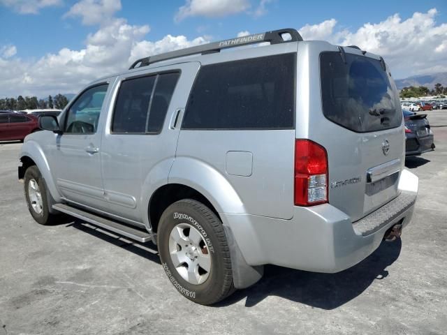 2006 Nissan Pathfinder LE