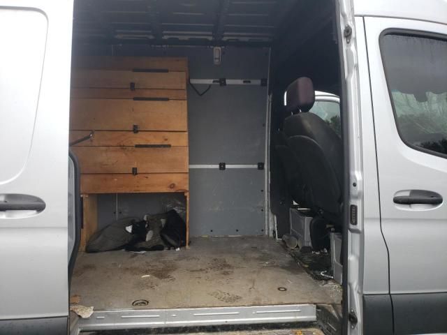 2022 Mercedes-Benz Sprinter 2