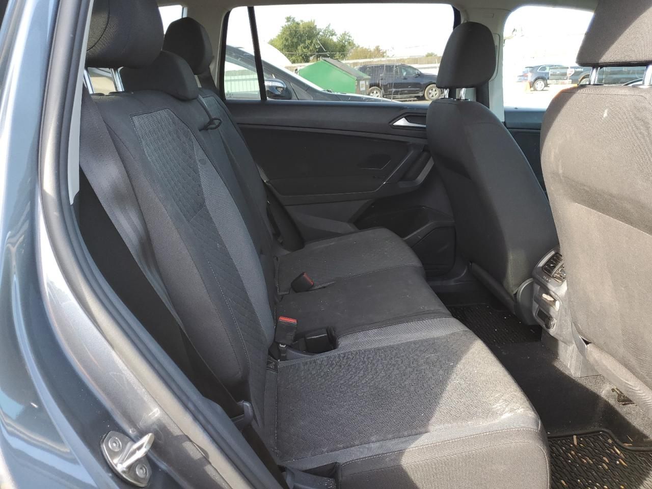 2020 Volkswagen Tiguan s