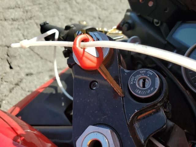 2007 Yamaha YZFR6 L